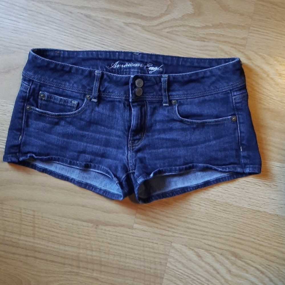 American Eagle shorts size 8